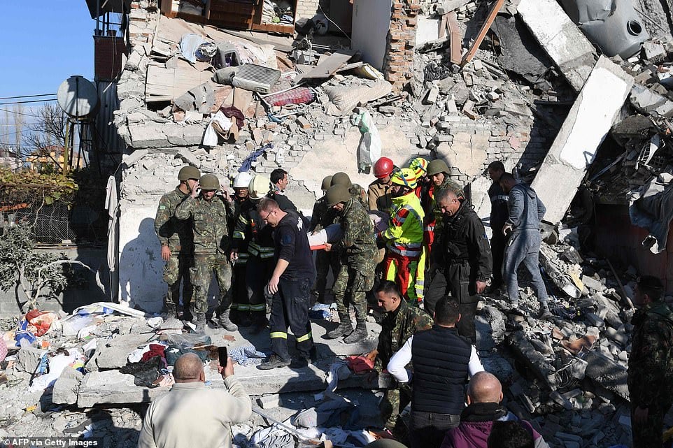 SIi sot, 2019, tërmeti tragjik! U mori jetën 51 shqiptarëve! Ambasadorja e BE: Vazhdojmë me programet e rindërtimit