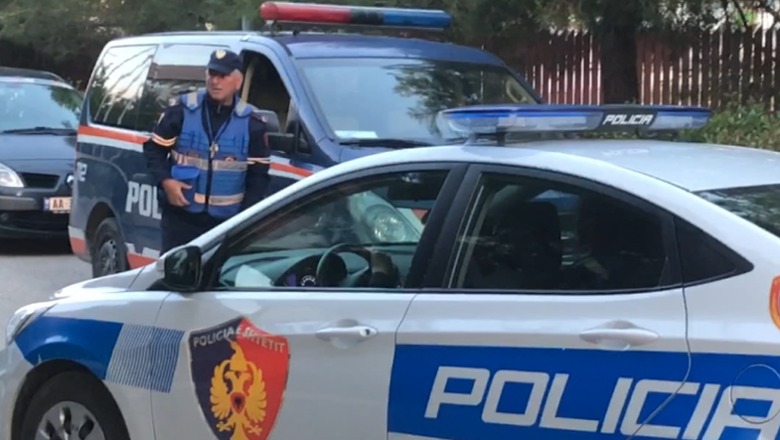Tiranë, Arrestohen 20 persona anëtarë të grupit që shpërndante drogë në shkolla.