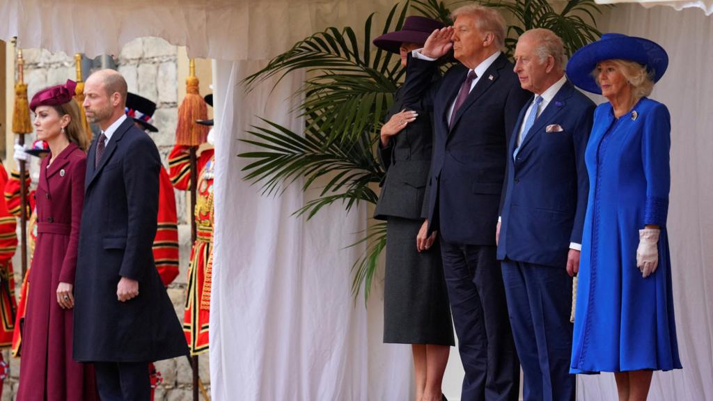 Donald Trump nis vizitën zyrtare në Londër, pritet nga familja mbretërore
