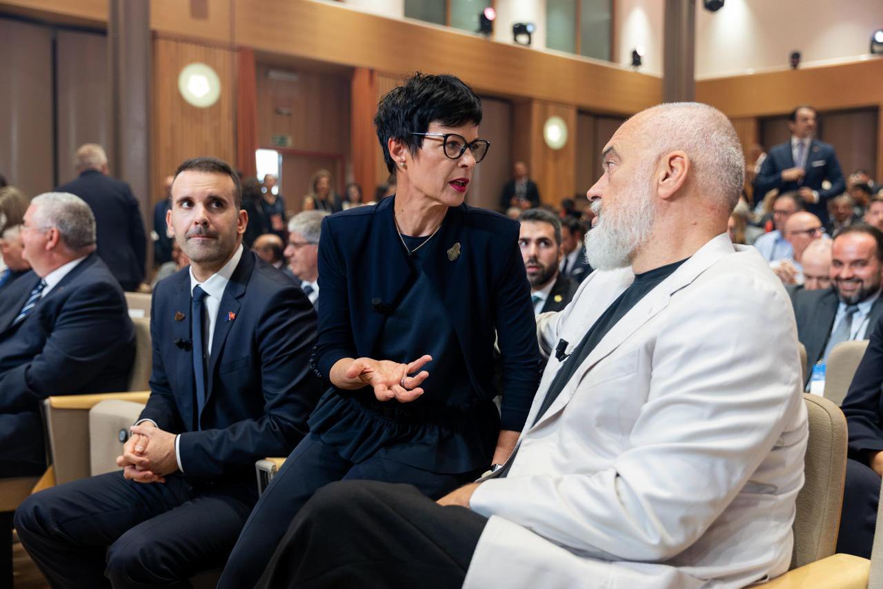 Rama pret ambasadorët e BE/ Takimi, pas paraqitjes së progres raportit të BE për Shqipërinë