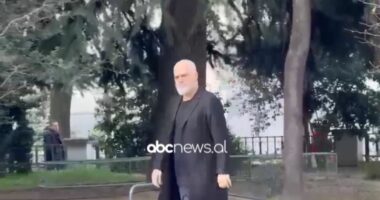 Mbledhja e Kryesisë së PS/ Rama porosi deputetëve: Zbrisni në terren!