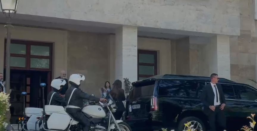 Shqipëri-SHBA marrëveshje për energjinë/ Ambasadorja amerikane në Athinë takon Ramën: Në Tiranë për të avancuar axhendën e Trump