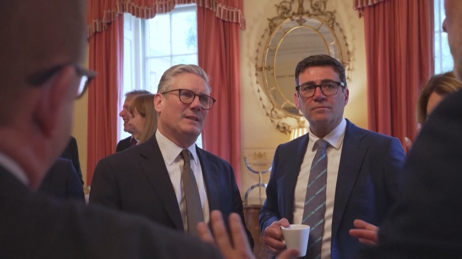 “Mund ta kthejë Britaninë në BE”, Andy Burnham merr sot detyrën si kryeministër i vendit.