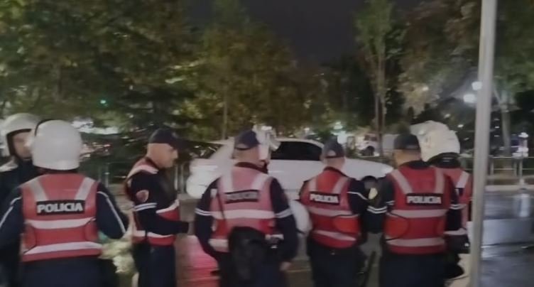 Alarm për “bomba” menjëherë pas mbylljes së votimit në Kuvend, 140 adresa elektronike, policia nis verifikimet